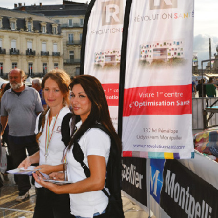 Drapeaux publicitaires - Outdoor display - Walking banner